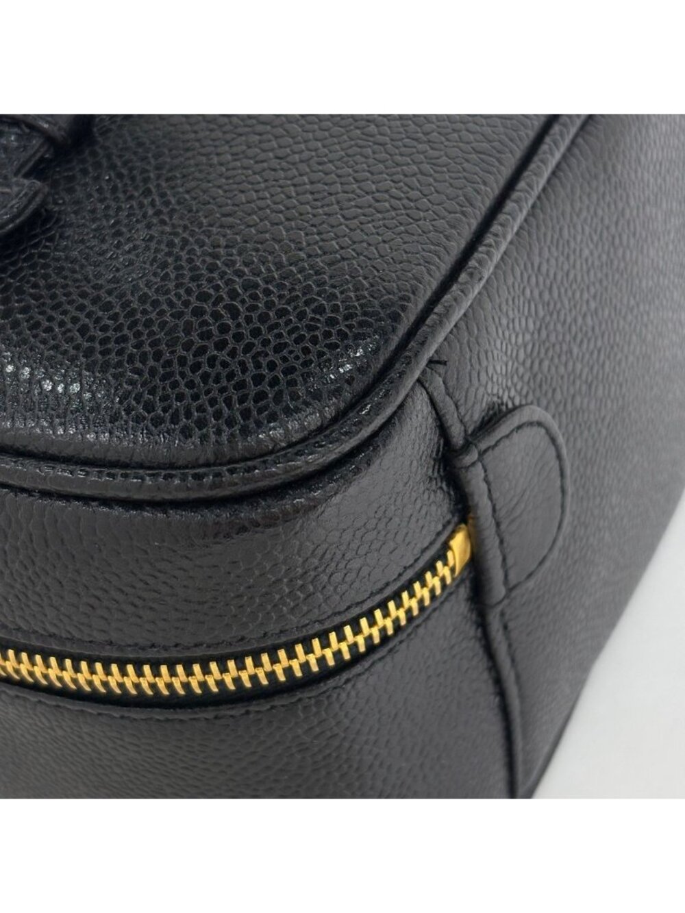 Chanel CC Logo Vanity Makeup Case Pouch Caviar Leather Black - Picture 4 of 8